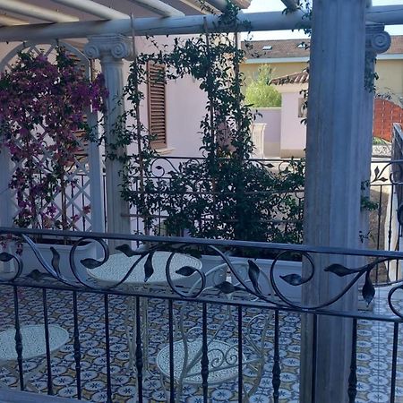 B&B Domus Aurea 20 San Giovanni Teatino Kültér fotó
