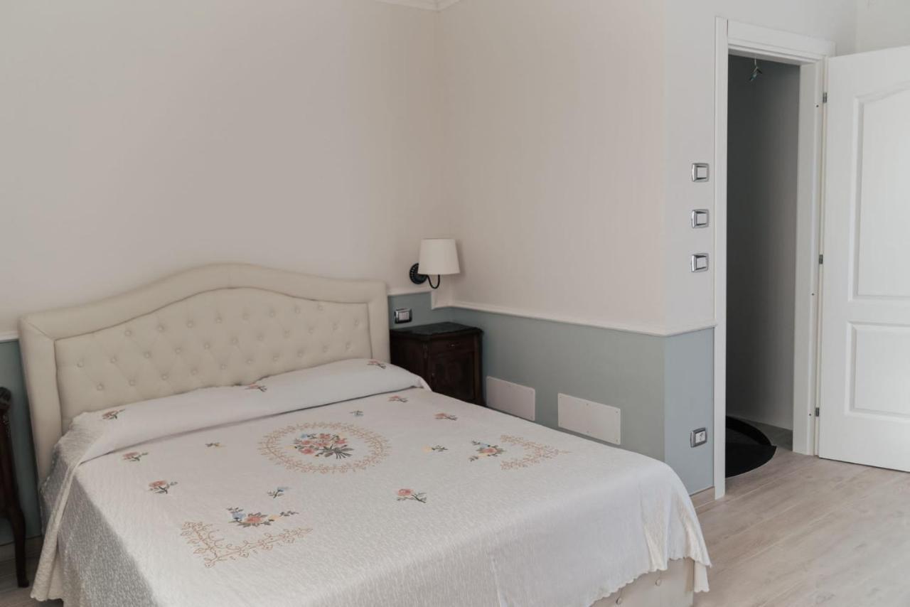 B&B Domus Aurea 20 San Giovanni Teatino Kültér fotó