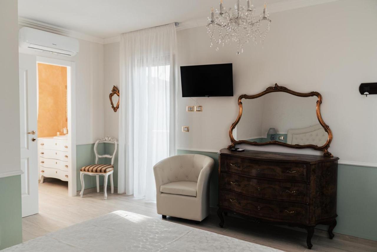 B&B Domus Aurea 20 San Giovanni Teatino Kültér fotó