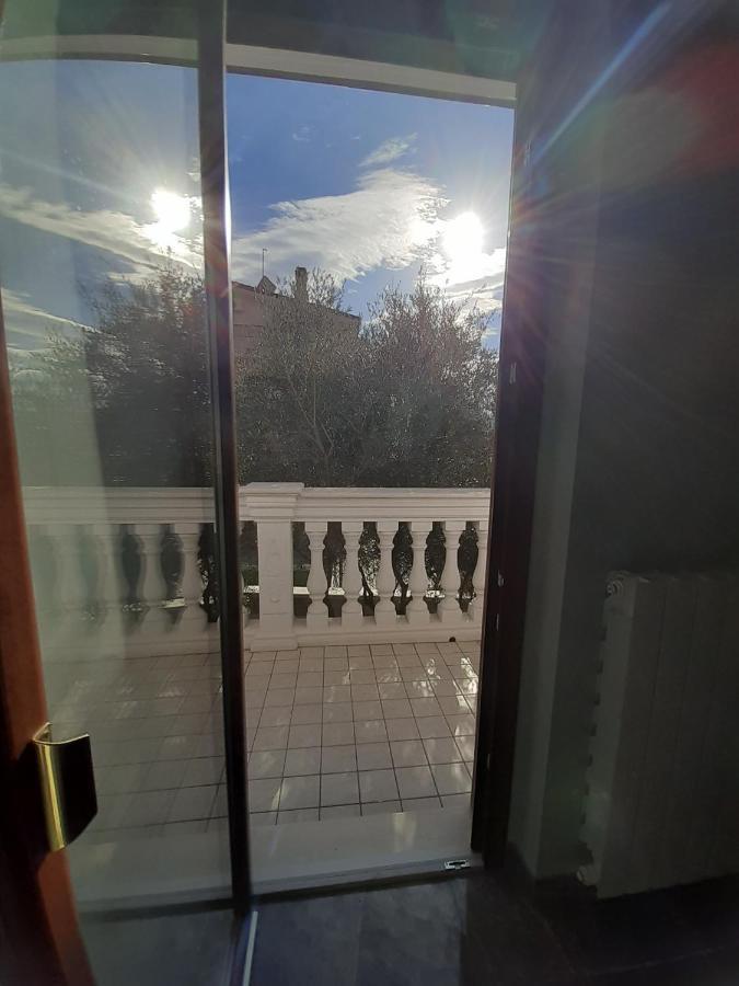 B&B Domus Aurea 20 San Giovanni Teatino Kültér fotó