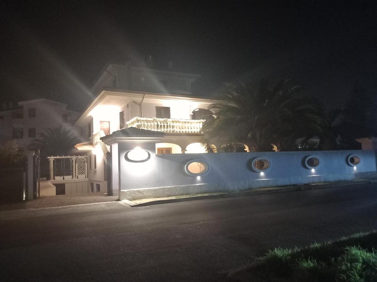 B&B Domus Aurea 20 San Giovanni Teatino Kültér fotó