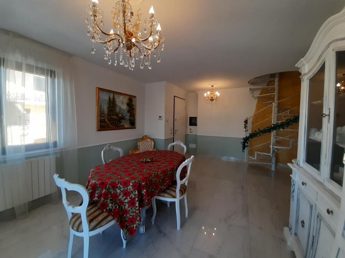 B&B Domus Aurea 20 San Giovanni Teatino Kültér fotó