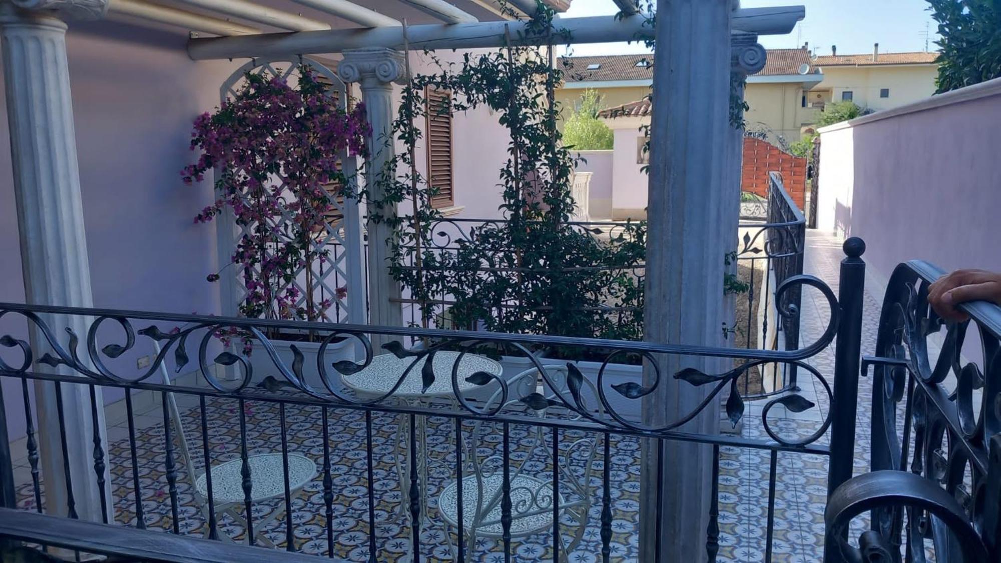 B&B Domus Aurea 20 San Giovanni Teatino Kültér fotó