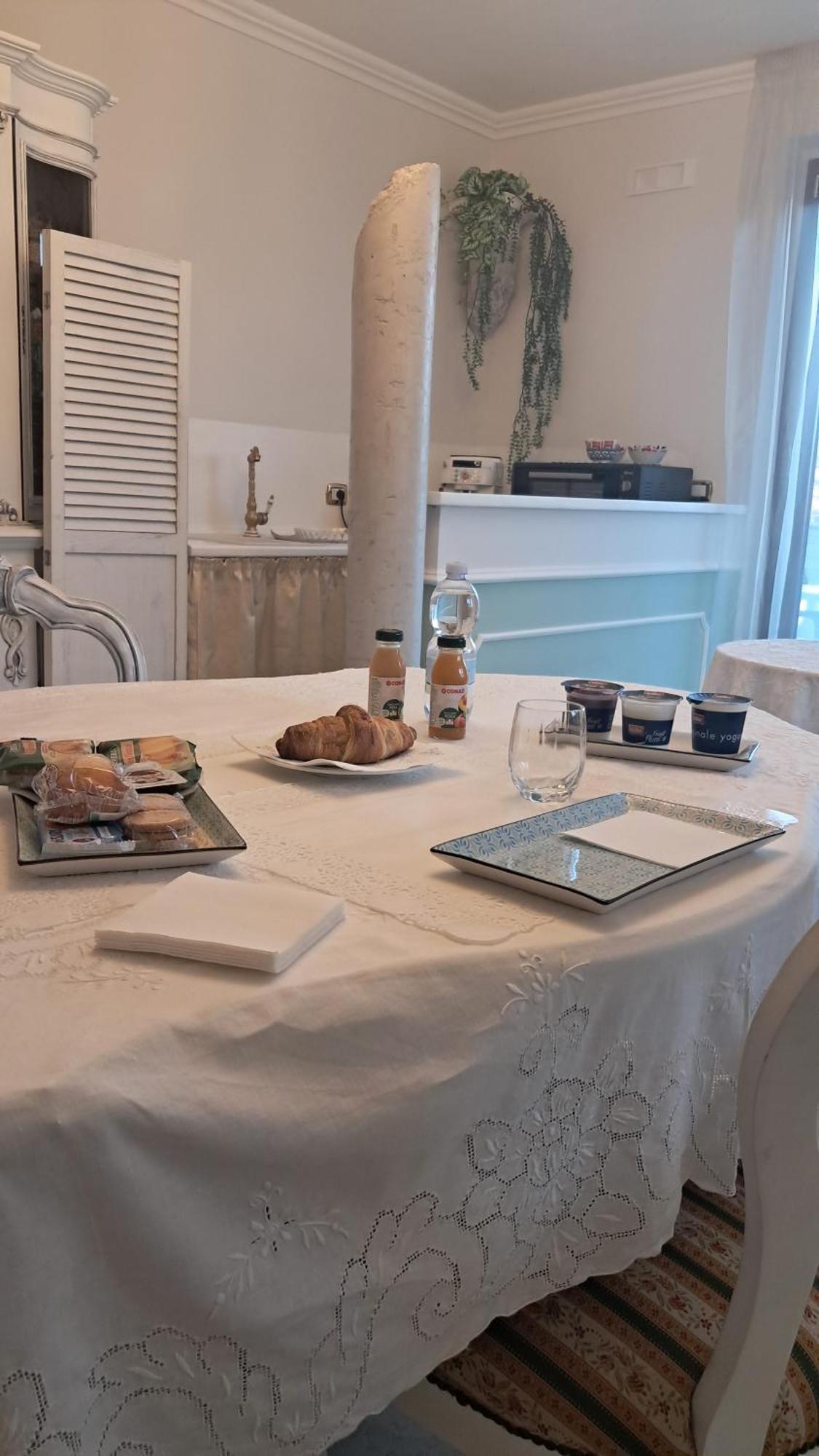 B&B Domus Aurea 20 San Giovanni Teatino Kültér fotó
